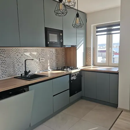 Mexia - Coresi Area Apartman *