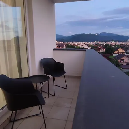 Mexia - Coresi Area Apartment
