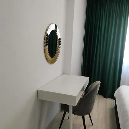 Mexia - Coresi Area Apartman Brassó