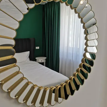 Mexia - Coresi Area Apartman